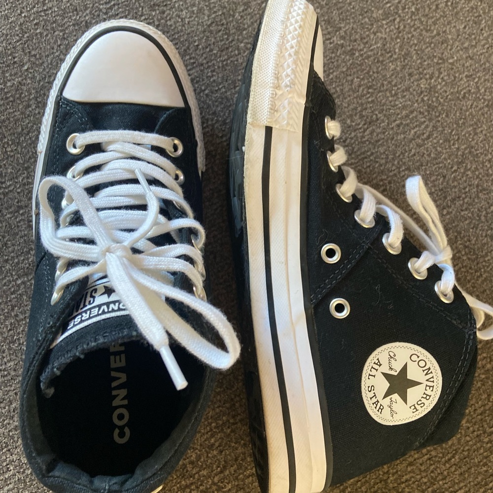 Boys 6.5 Hightop Black Converse